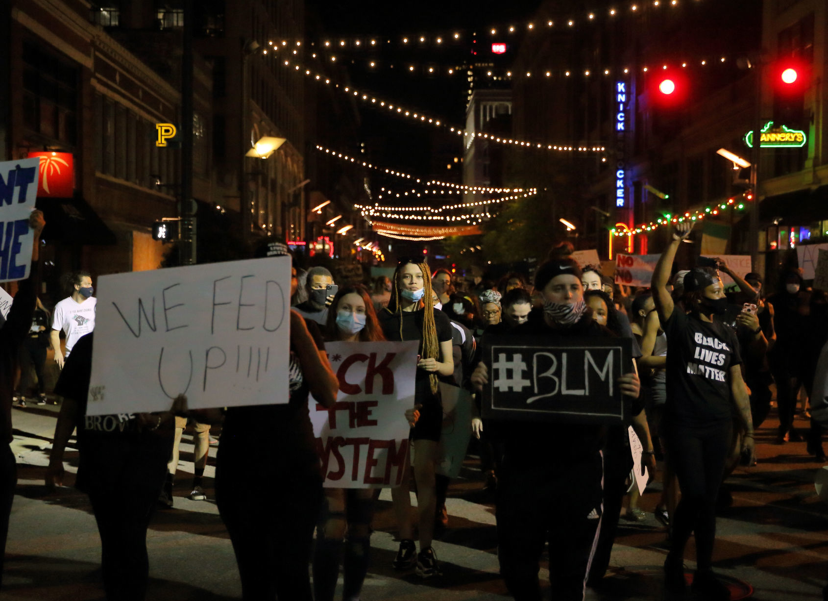Protesters march St. Louis streets in solidarity with Minneapolis